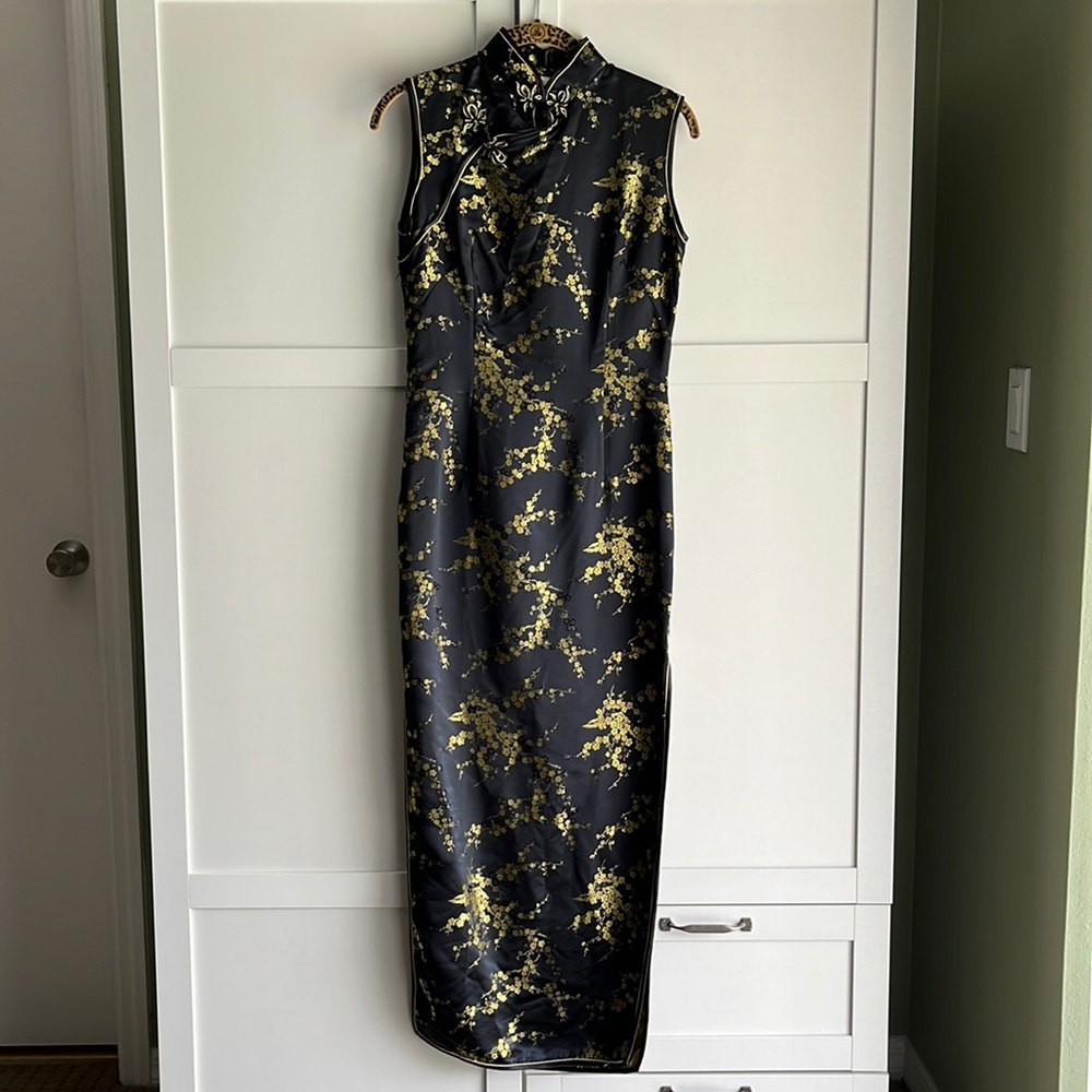 🖤Black and gold dress🖤
